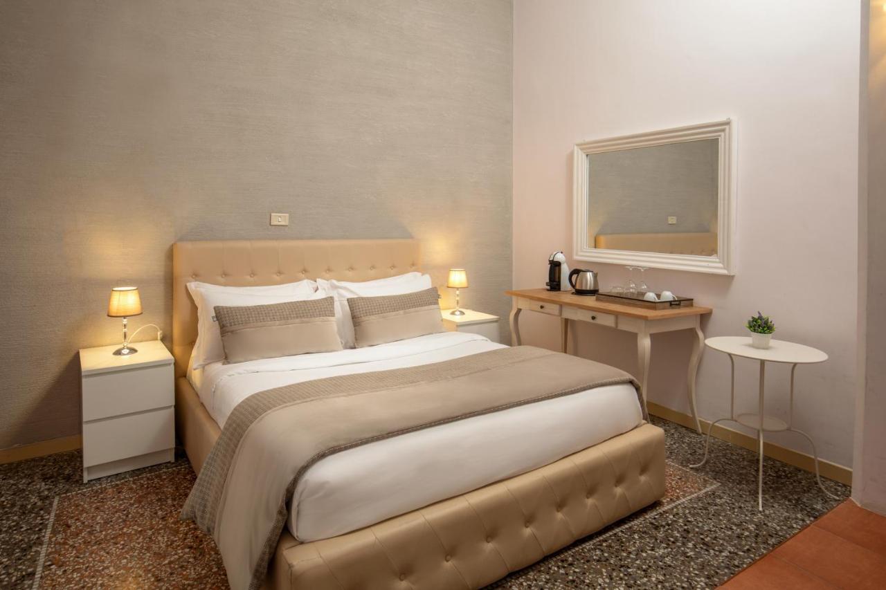 Baldassini Suites โรม ภายนอก รูปภาพ